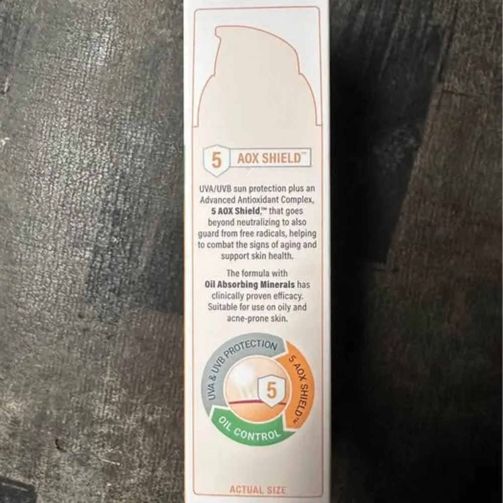 Eucerin lightweight sunscreen